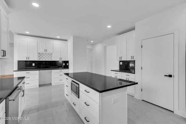 1889 Old Freehold Road, Toms River, NJ 08755