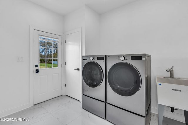 1889 Old Freehold Road, Toms River, NJ 08755