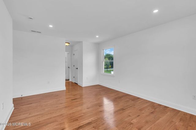 1889 Old Freehold Road, Toms River, NJ 08755