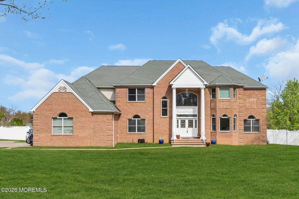 1889 Old Freehold Road, Toms River, NJ 08755