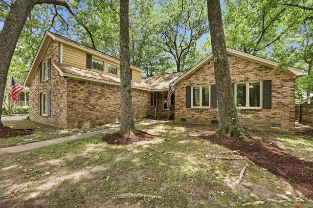 106 Boone Drive, Summerville, SC 29485