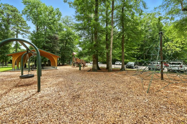 106 Boone Drive, Summerville, SC 29485