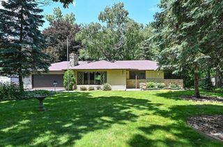 3830 W Southland DRIVE, Franklin, WI 53132