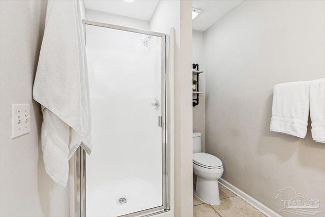 1391 Tiger Lake Dr, Gulf Breeze, FL 32563