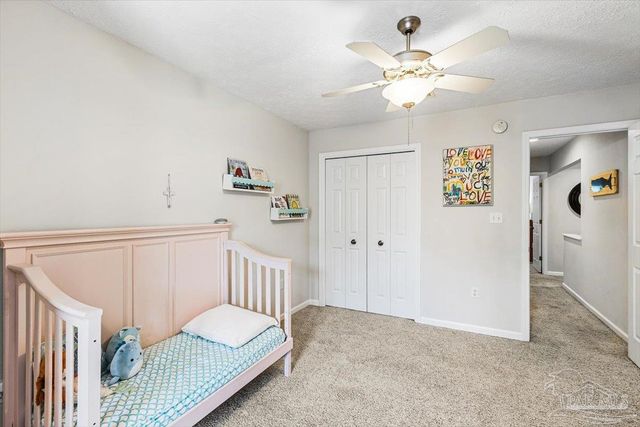 1391 Tiger Lake Dr, Gulf Breeze, FL 32563