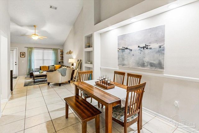 1391 Tiger Lake Dr, Gulf Breeze, FL 32563