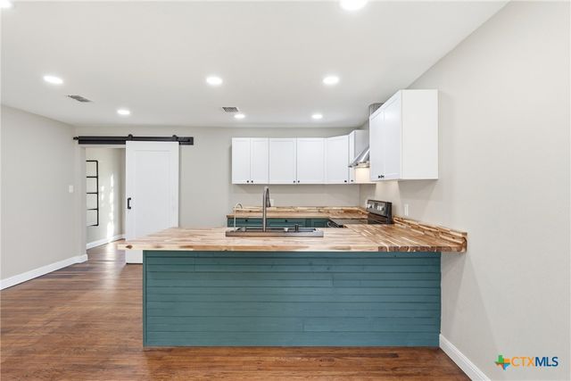 127 Roosevelt Drive, Seguin, TX 78155