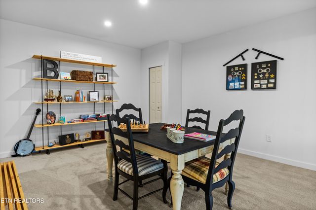 139 Stakely Rd, Madisonville, TN 37354