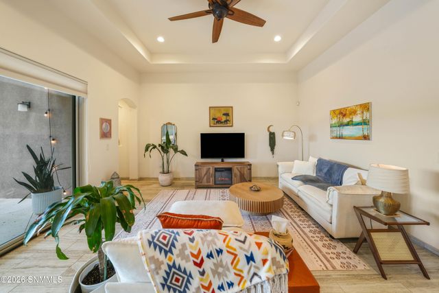 8109 Willow Bloom Circle, Las Cruces, NM 88007