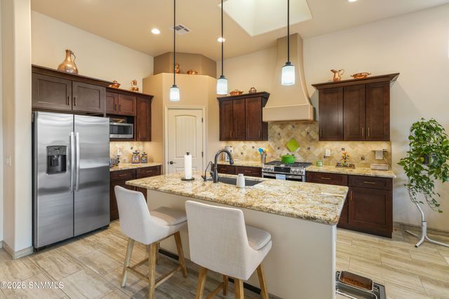 8109 Willow Bloom Circle, Las Cruces, NM 88007