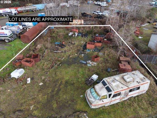 0 Carlisle Ln, Coos Bay, OR 97420