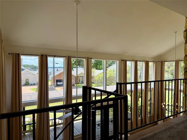 131 San Felipe Drive, Mabank, TX 75156