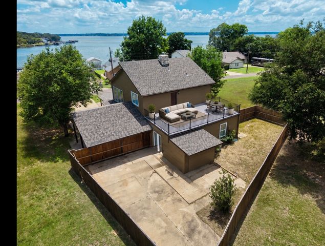 131 San Felipe Drive, Mabank, TX 75156