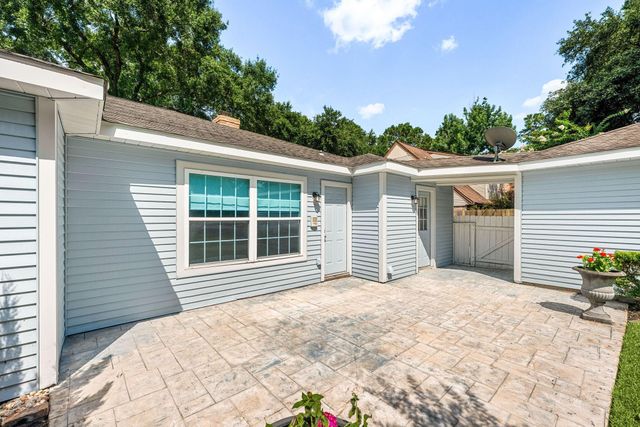 17407 Loring Lane, Spring, TX 77388