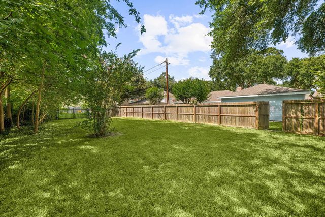 17407 Loring Lane, Spring, TX 77388