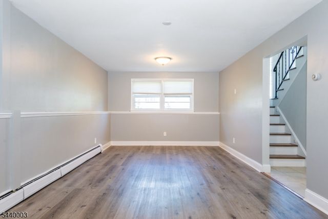 8 Kennedy Dr, Fairfield Twp., NJ 07004