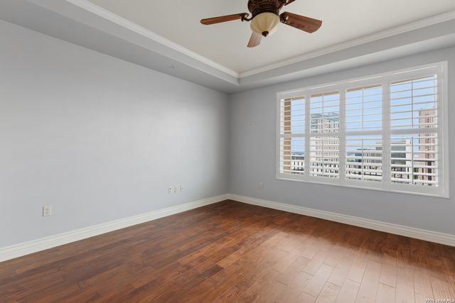 215 Center UNIT 1608, San Antonio, TX 78202