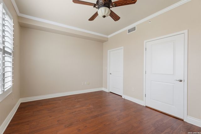 215 Center UNIT 1608, San Antonio, TX 78202