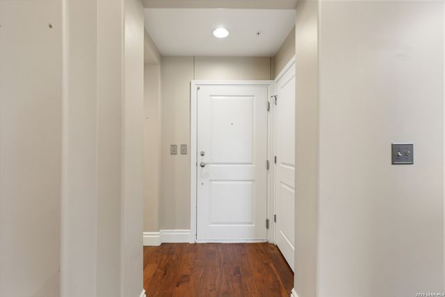 215 Center UNIT 1608, San Antonio, TX 78202