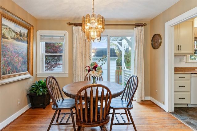 99 Chesterton Road, Greece, NY 14626