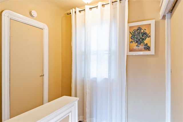 99 Chesterton Road, Greece, NY 14626