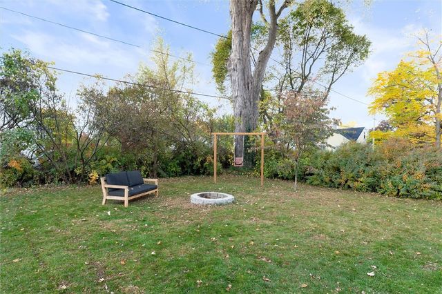 99 Chesterton Road, Greece, NY 14626