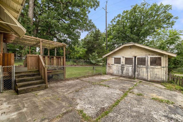 1630 23rd Street, Des Moines, IA 50310
