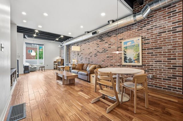 3945 Liberty Ave, Lawrenceville, PA 15224