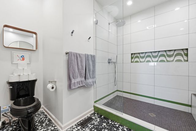 3945 Liberty Ave, Lawrenceville, PA 15224