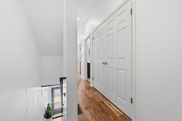 3945 Liberty Ave, Lawrenceville, PA 15224
