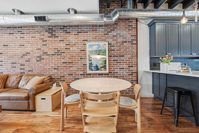 3945 Liberty Ave, Lawrenceville, PA 15224