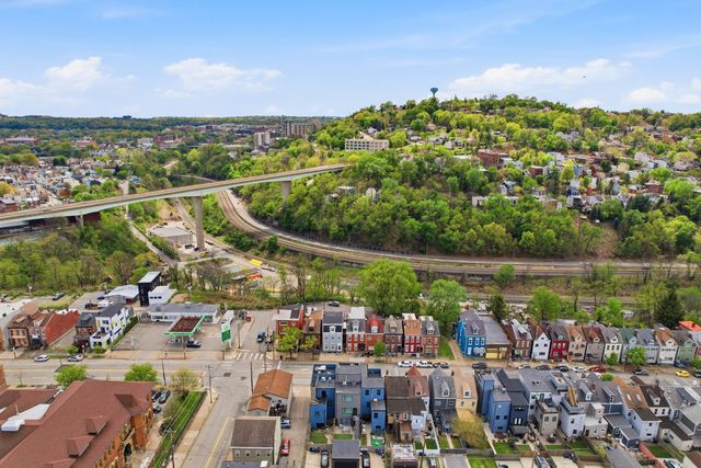 3945 Liberty Ave, Lawrenceville, PA 15224