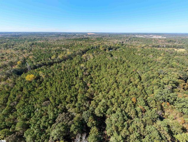 129 Kirby Green Road, Pelzer, SC 29669