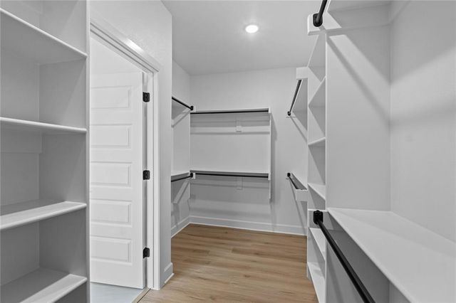 2 Ellwood Circle, Bella Vista, AR 72715