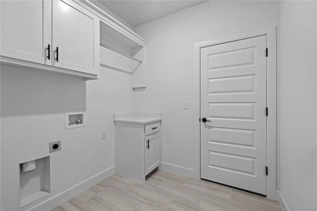 2 Ellwood Circle, Bella Vista, AR 72715