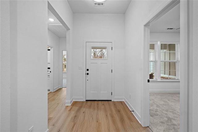 2 Ellwood Circle, Bella Vista, AR 72715