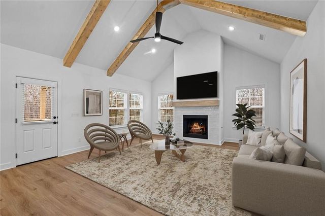 2 Ellwood Circle, Bella Vista, AR 72715