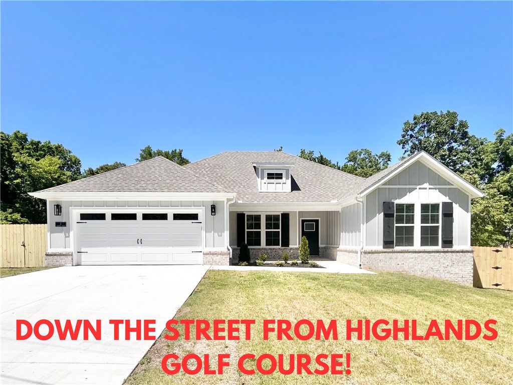 2 Ellwood Circle, Bella Vista, AR 72715