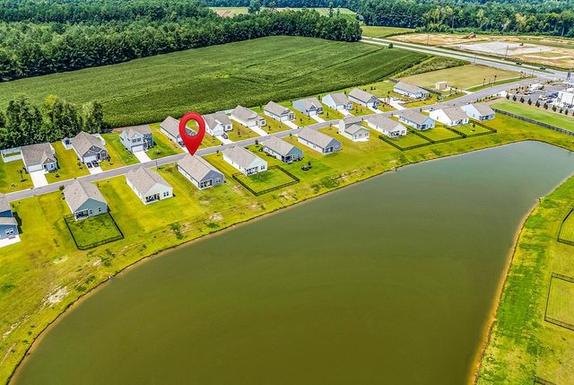 169 Linares St., Loris, SC 29569