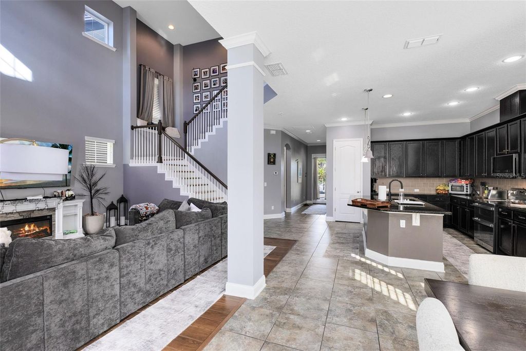 Image 11 of property listing at 8556 TAVISTOCK LAKES BOULEVARD, Orlando, FL 32827