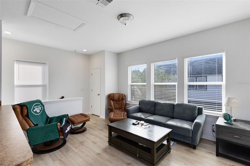 Image 29 of property listing at 8556 TAVISTOCK LAKES BOULEVARD, Orlando, FL 32827