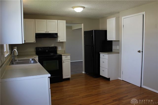 5607 Chukar Drive, Dayton, OH 45424