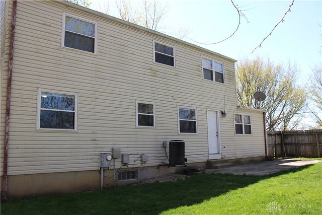 5607 Chukar Drive, Dayton, OH 45424