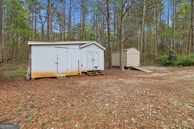 2529 McFarlin Bridge Road, Carnesville, GA 30521