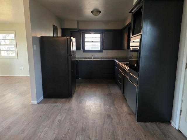 2415 E 30th Street, Lubbock, TX 79404