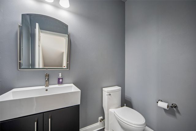 3423 Honeysuckle Road, Ames, IA 50014