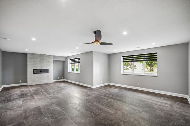 3423 Honeysuckle Road, Ames, IA 50014