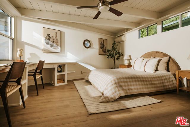 8448 Franklin Avenue, Los Angeles, CA 90069