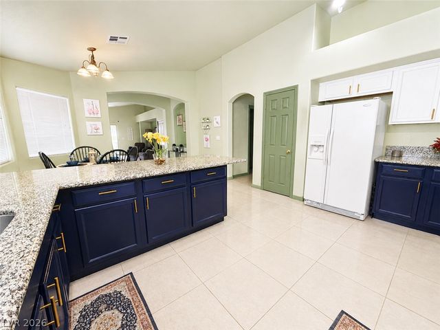 5698 Crowbush Cove Place, Las Vegas, NV 89122