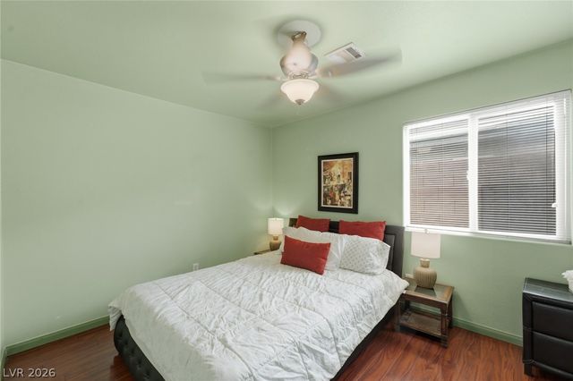 5698 Crowbush Cove Place, Las Vegas, NV 89122